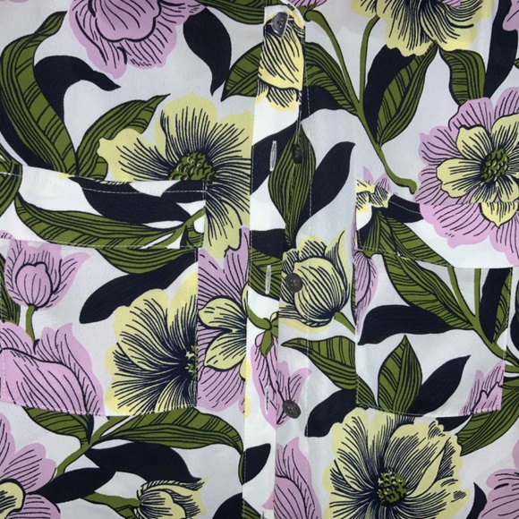 Ann Taylor button front blouse Sz XSP floral button cuff chest pockets - Picture 6 of 9